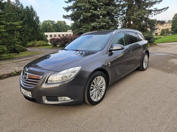 Opel Insignia 2.0Diisel 2012